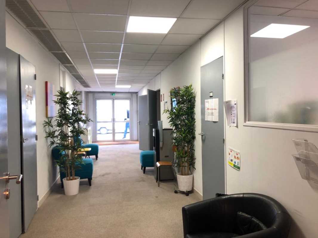 Contactez-nous pour en savoir plus