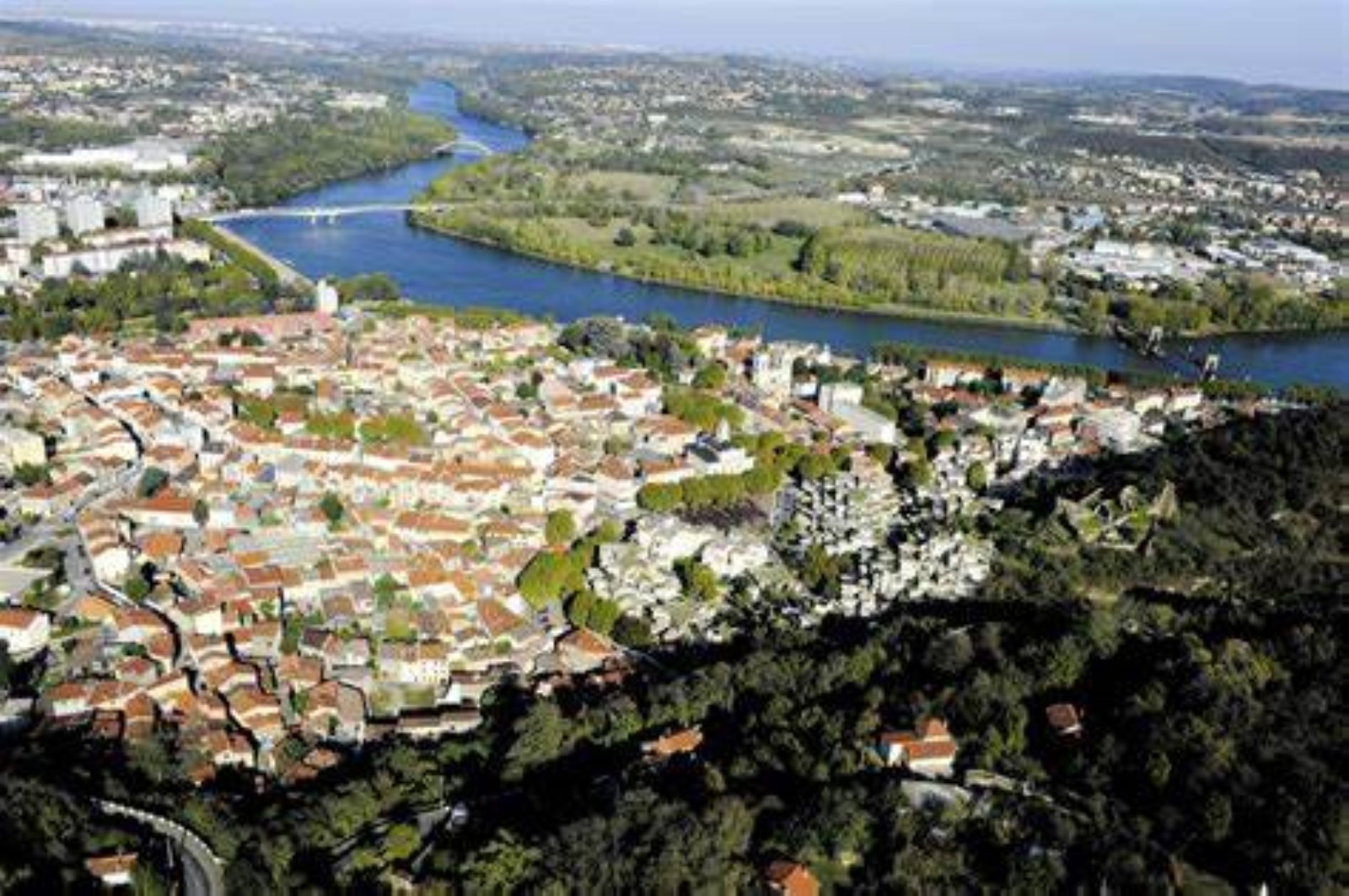 1010182_givors2.jpg