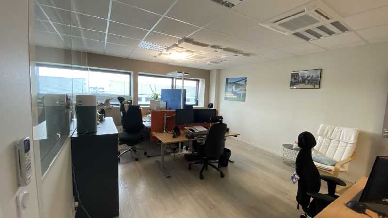 Visuel 7 de l'annonce : A LOUER PLATEAU DE BUREAUX KERGONAN BREST