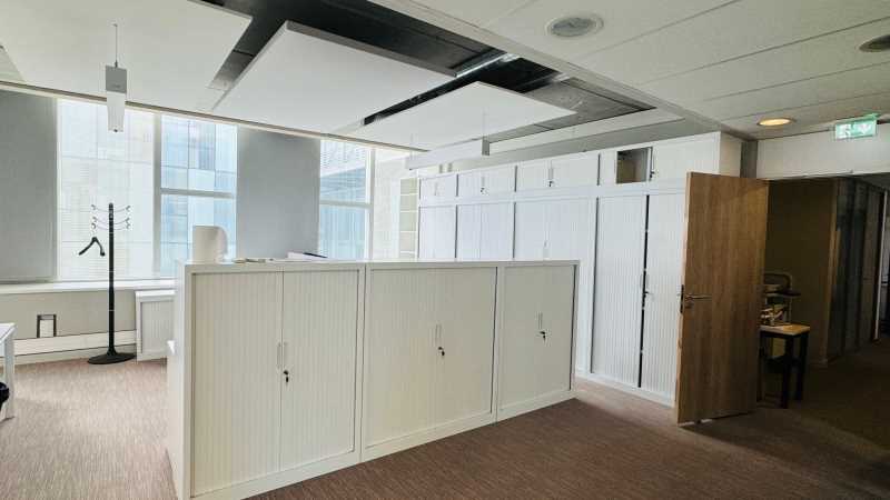 Visuel 4 de l'annonce : PLATEAU DE BUREAUX 194 M² LE BASSAM BREST PORT DE COMMERCE