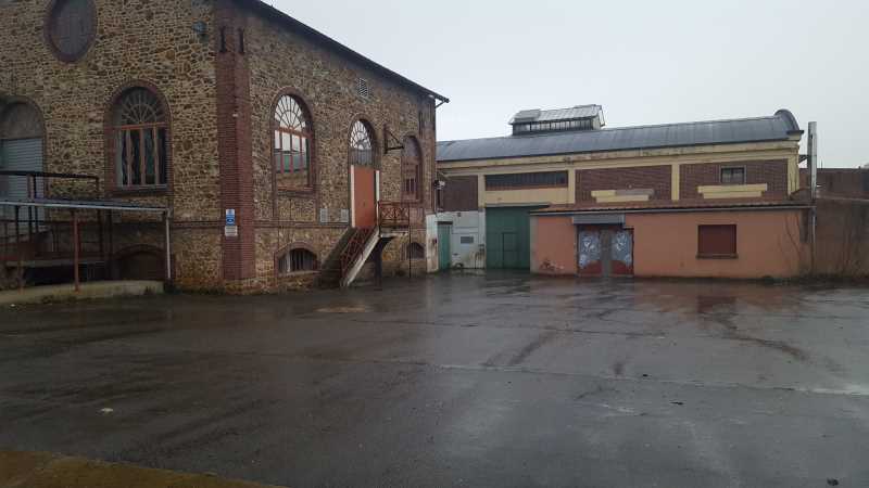 Photo du bien : à Louer Locaux d'activité 78130 LES MUREAUX offre 700211