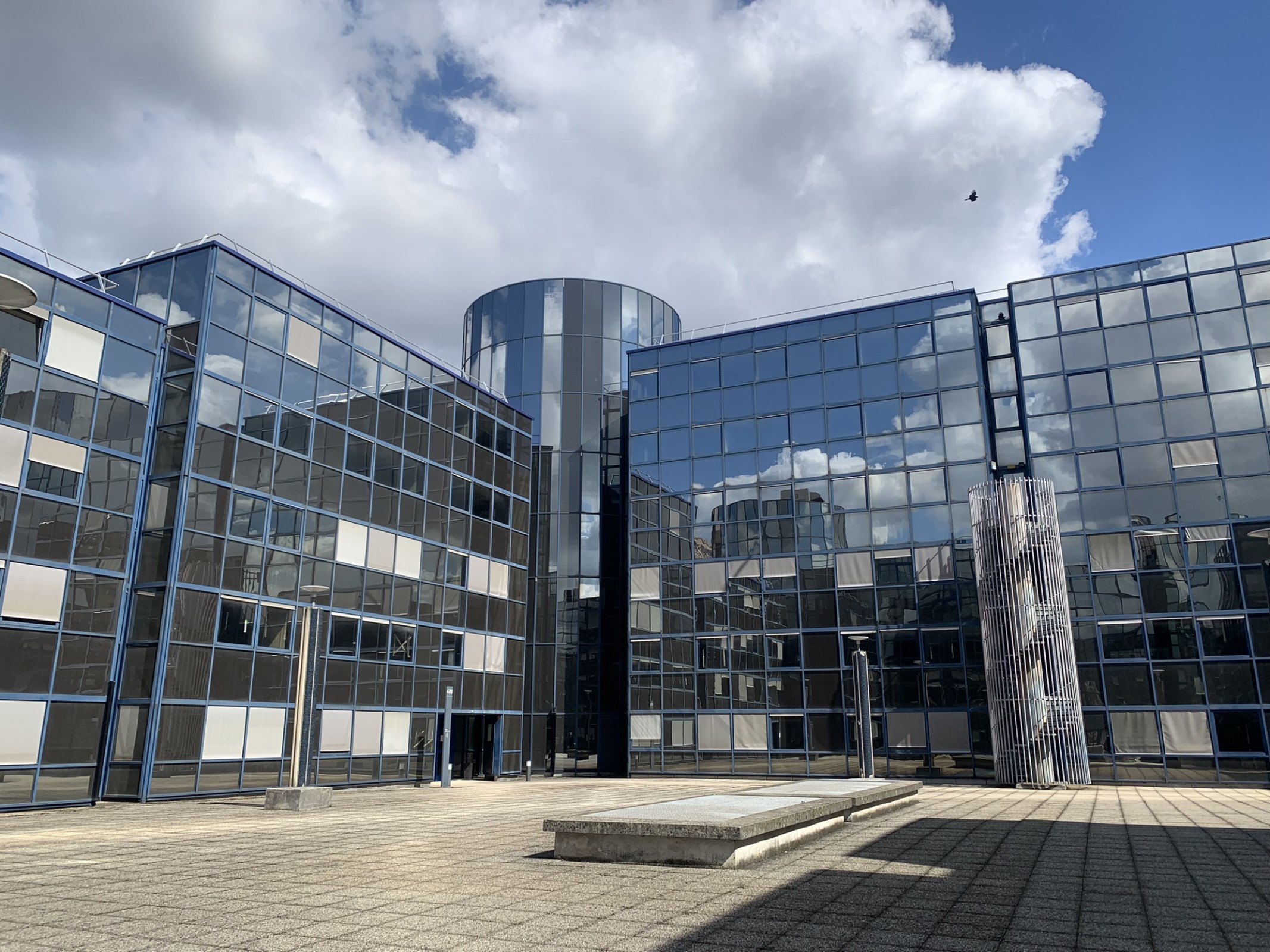 A vendre / à louer Bureaux Noisy-le-Grand