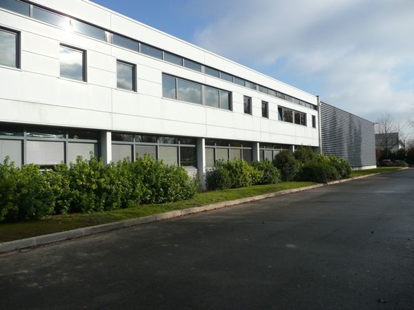 A louer Locaux d'activité Tremblay-en-France