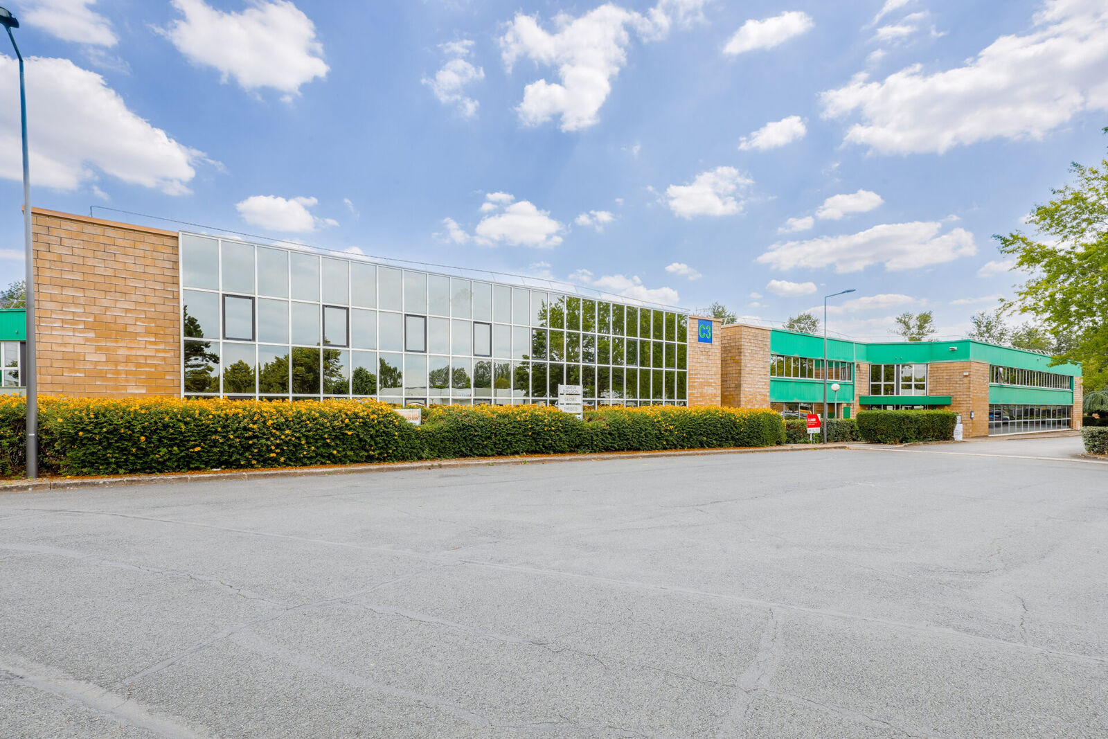 Locaux d'activité à louer