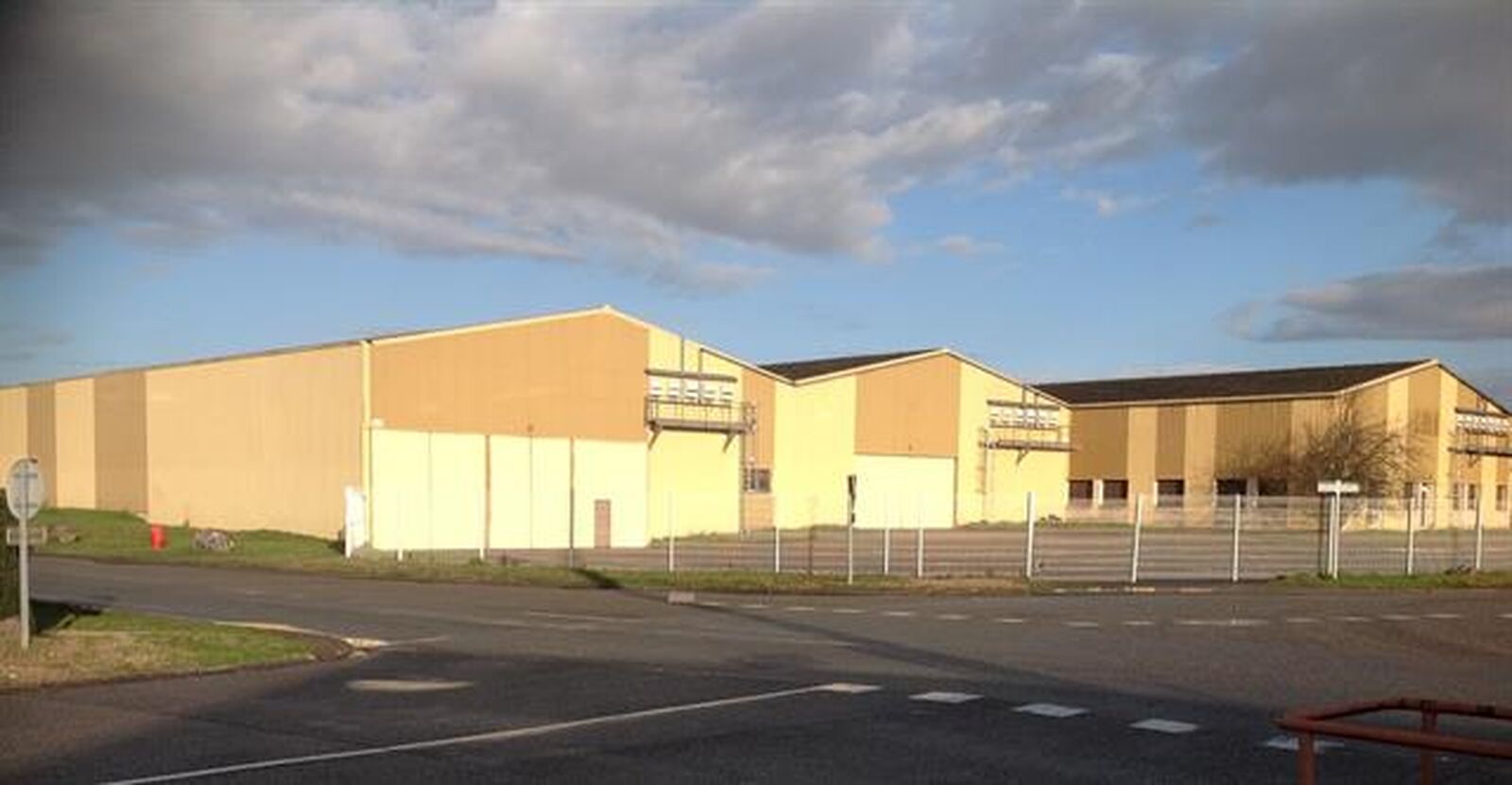 Locaux d'activité - 47240 BON ENCONTRE