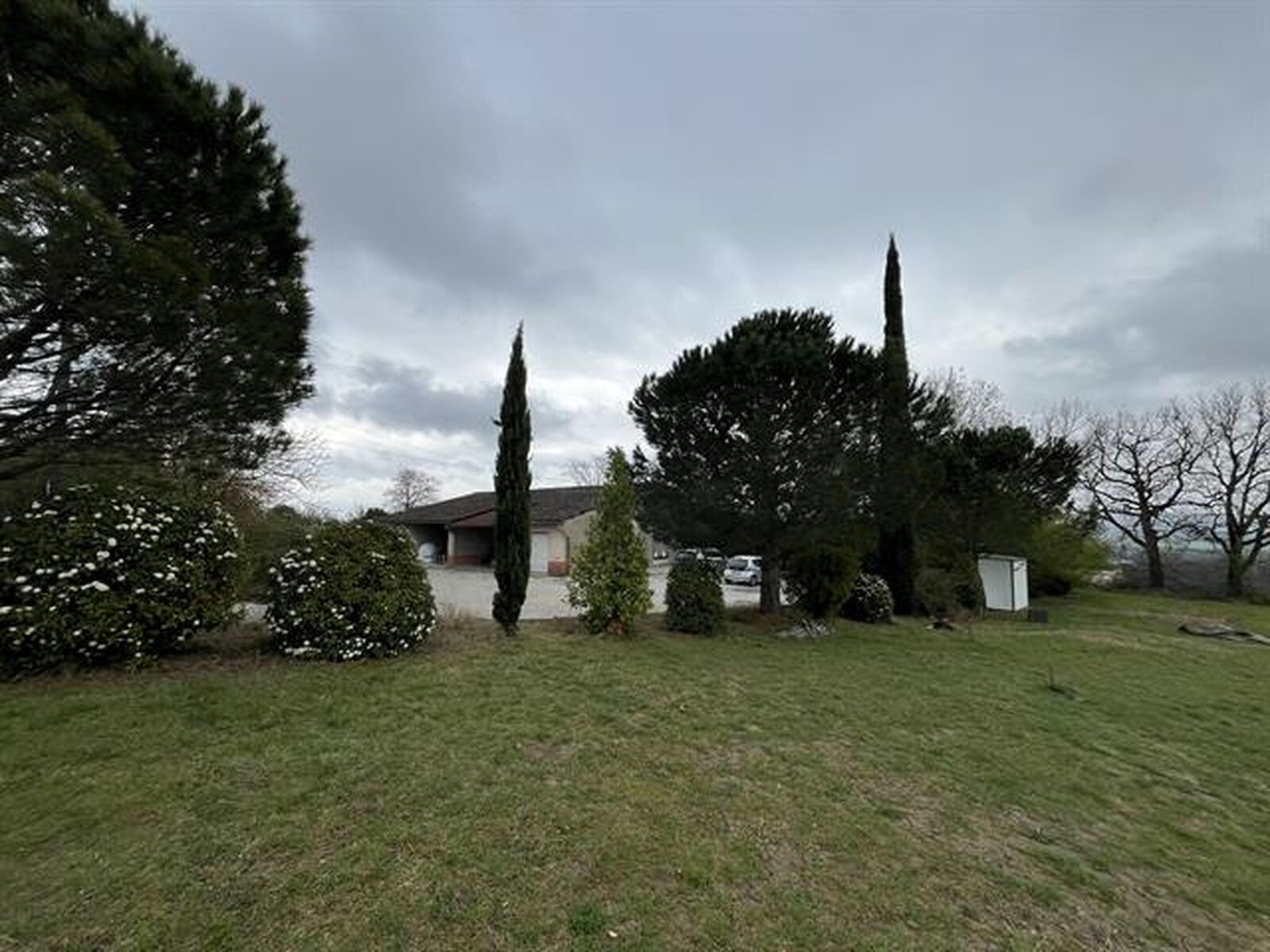 Locaux d'activité - 31750 ESCALQUENS