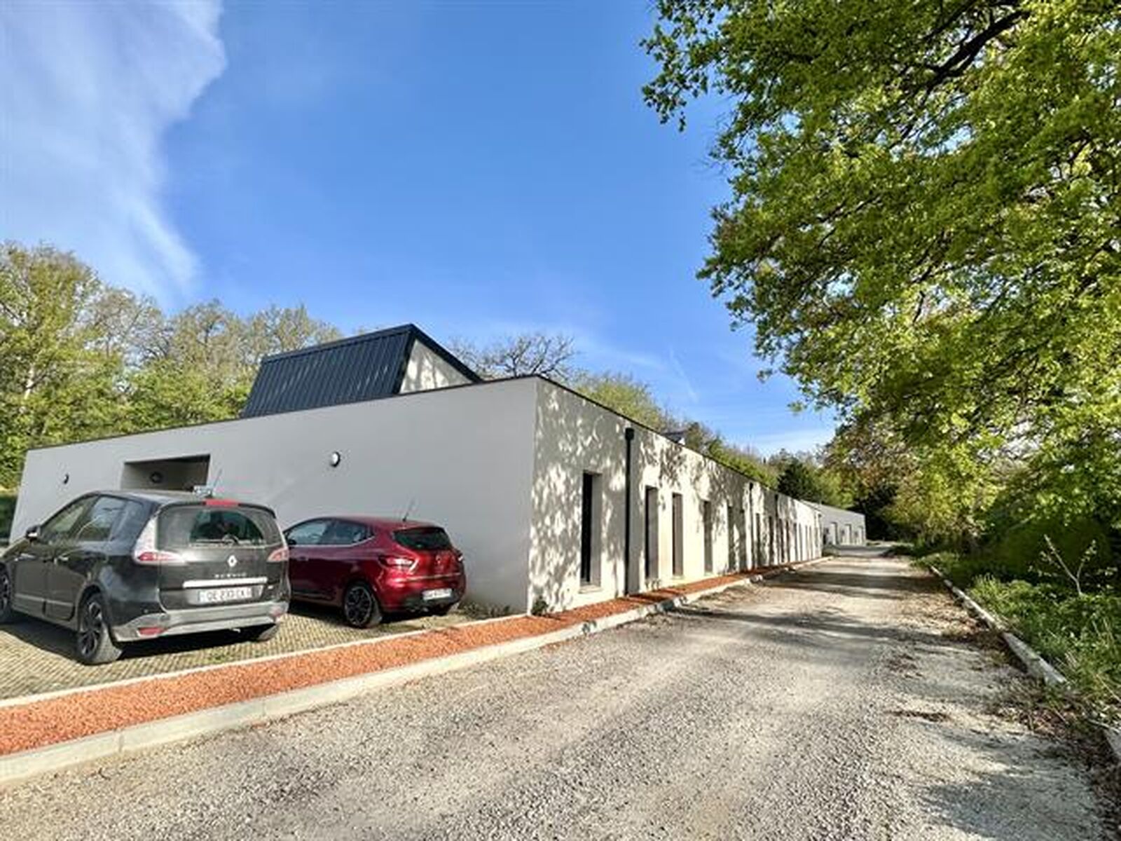 Bureaux - 31140 PECHBONNIEU