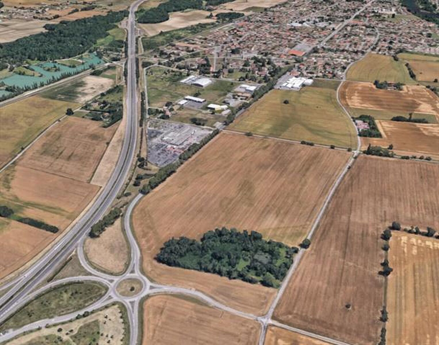 Terrain - 31600 MURET