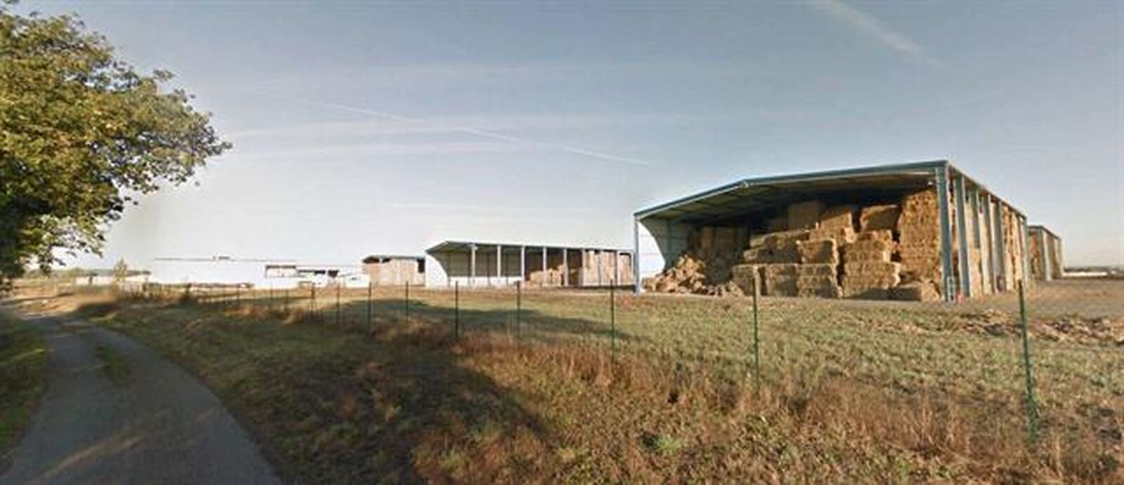 Locaux d'activité - 31220 CAZERES