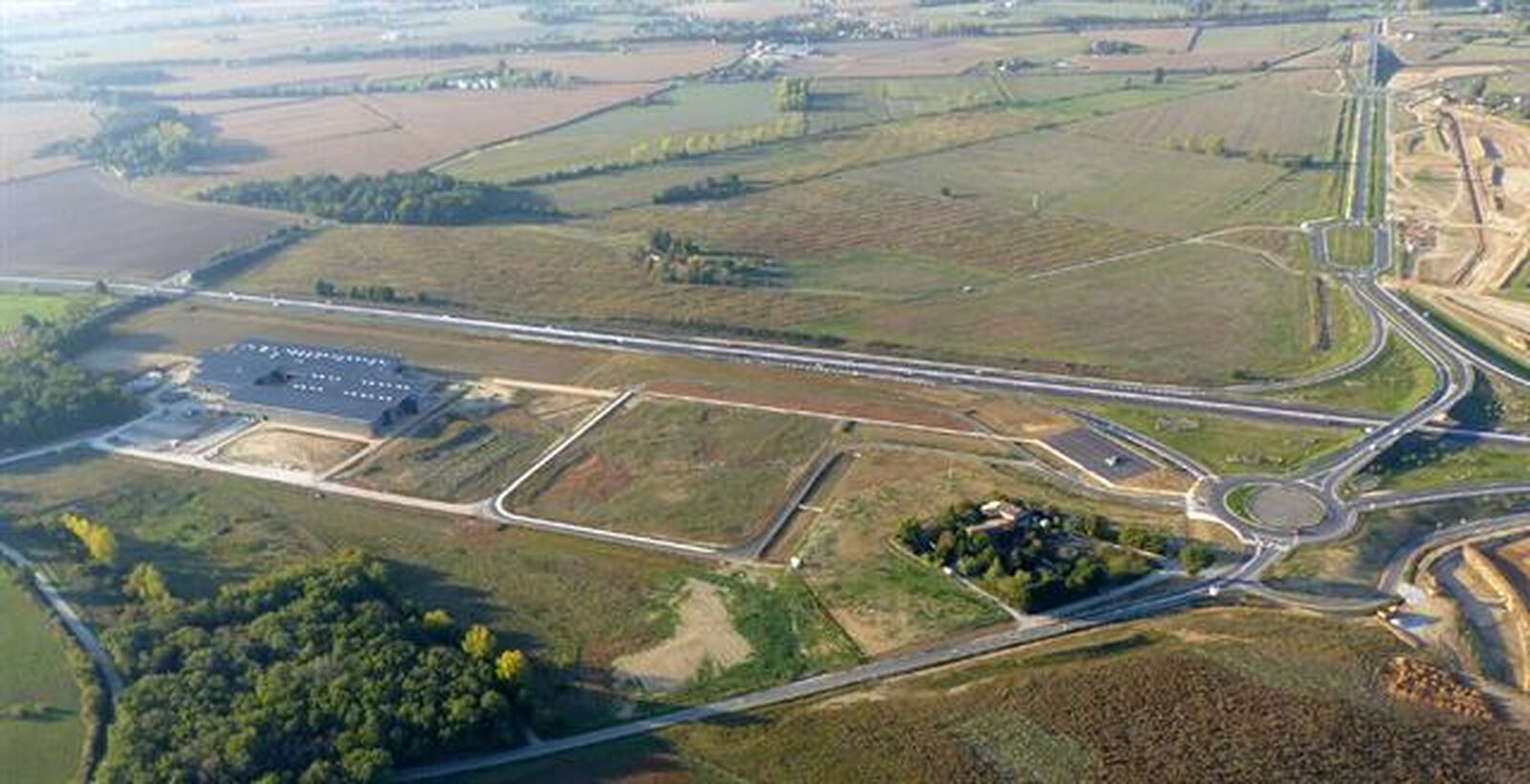 Bureaux - 81370 SAINT SULPICE LA POINTE