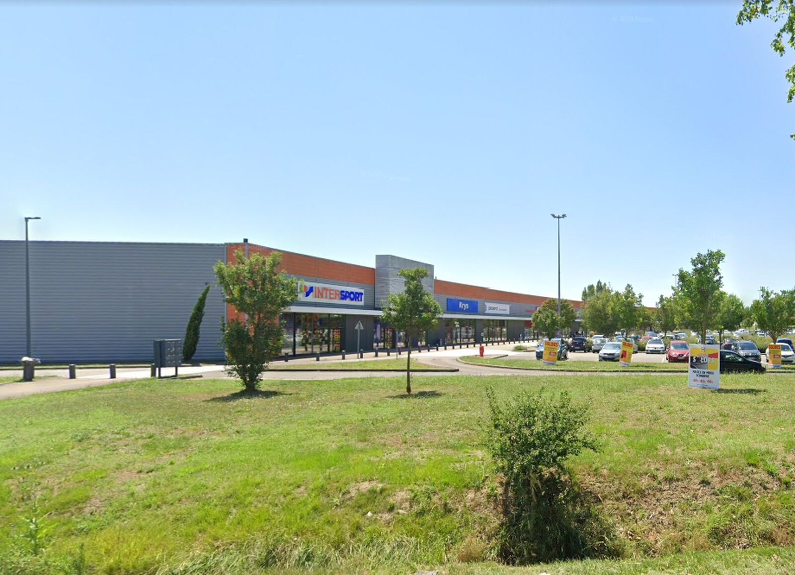 Locaux commerciaux - 11400 CASTELNAUDARY
