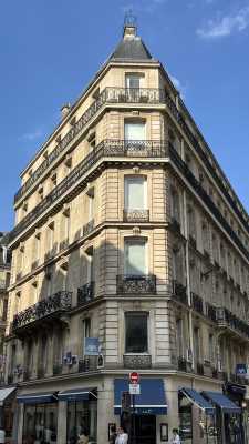 158m² de Bureaux à Louer à PARIS 75009