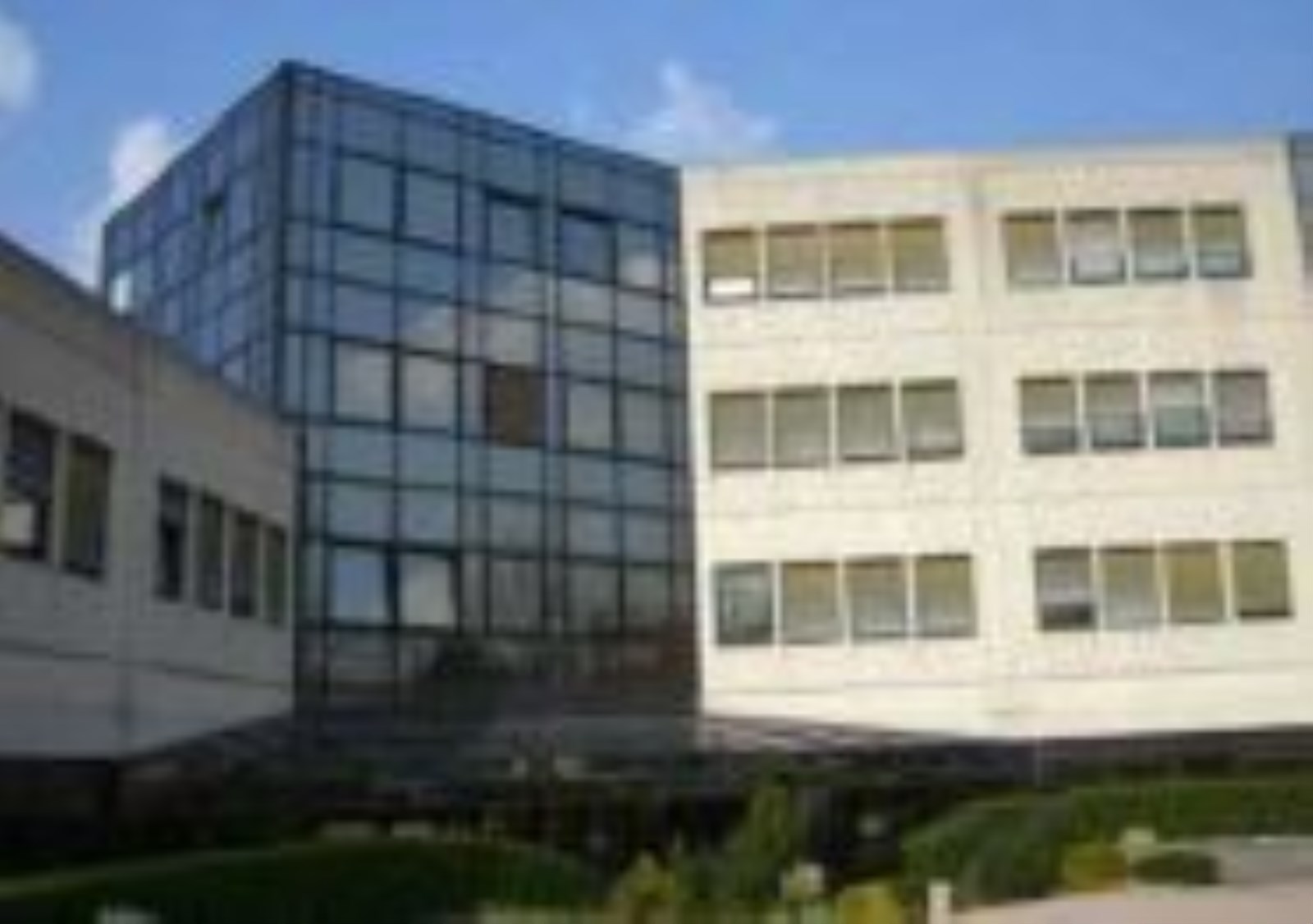 A louer Bureaux Montigny-le-Bretonneux