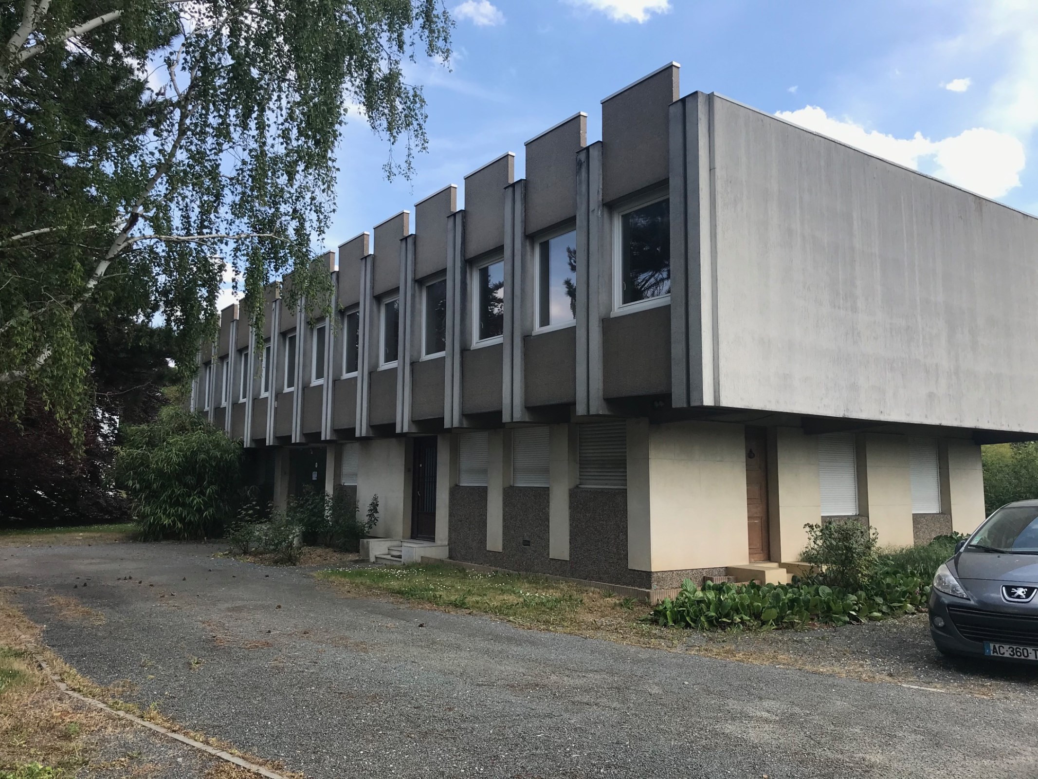 A louer Bureaux Bazoches-sur-Guyonne