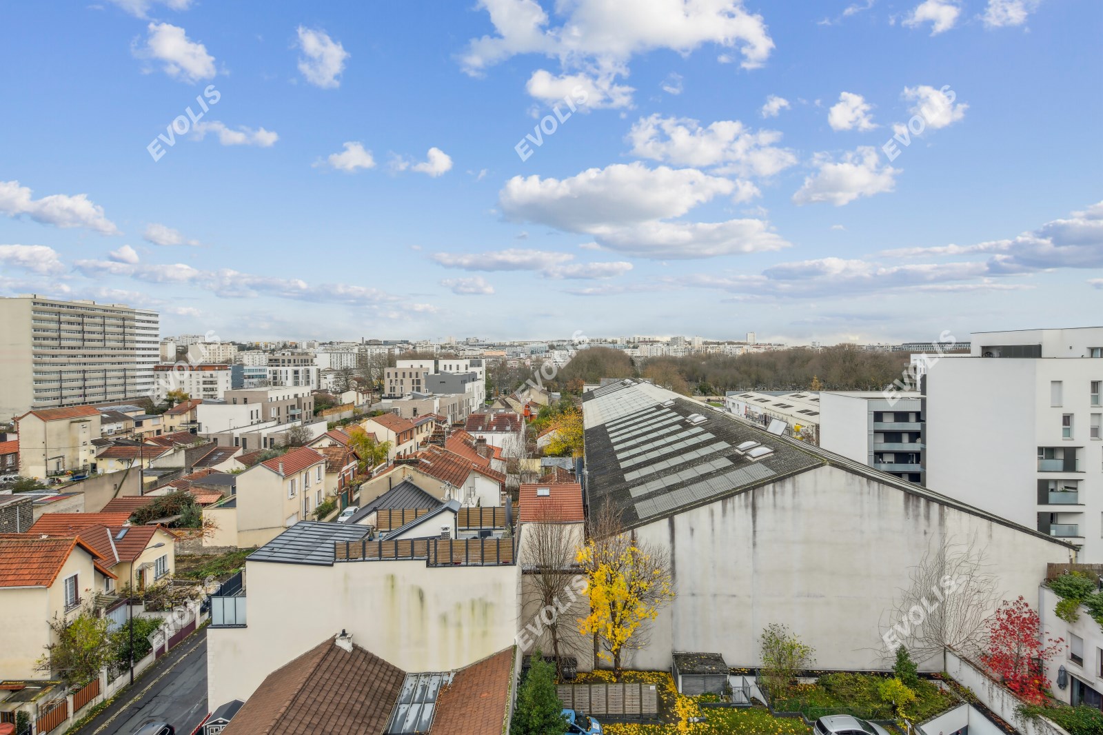 PLATEAU DE BUREAU AVEC TERASSE PRIVATIVE  - 