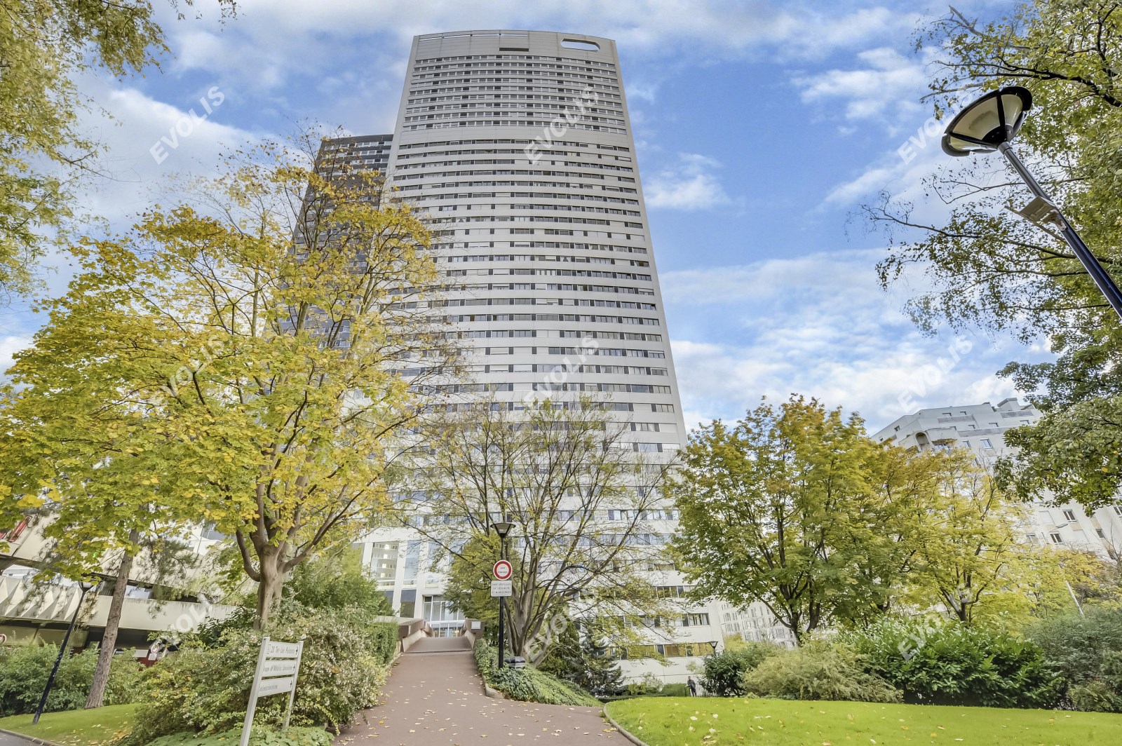 A vendre Bureaux Courbevoie