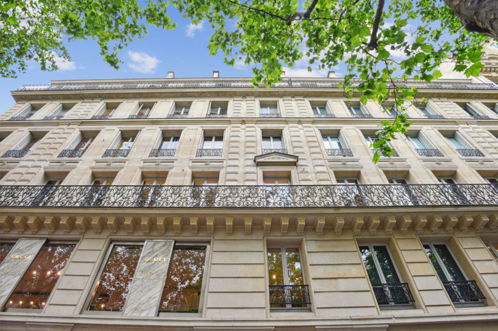 Balcon vue Place de la Madeleine - 