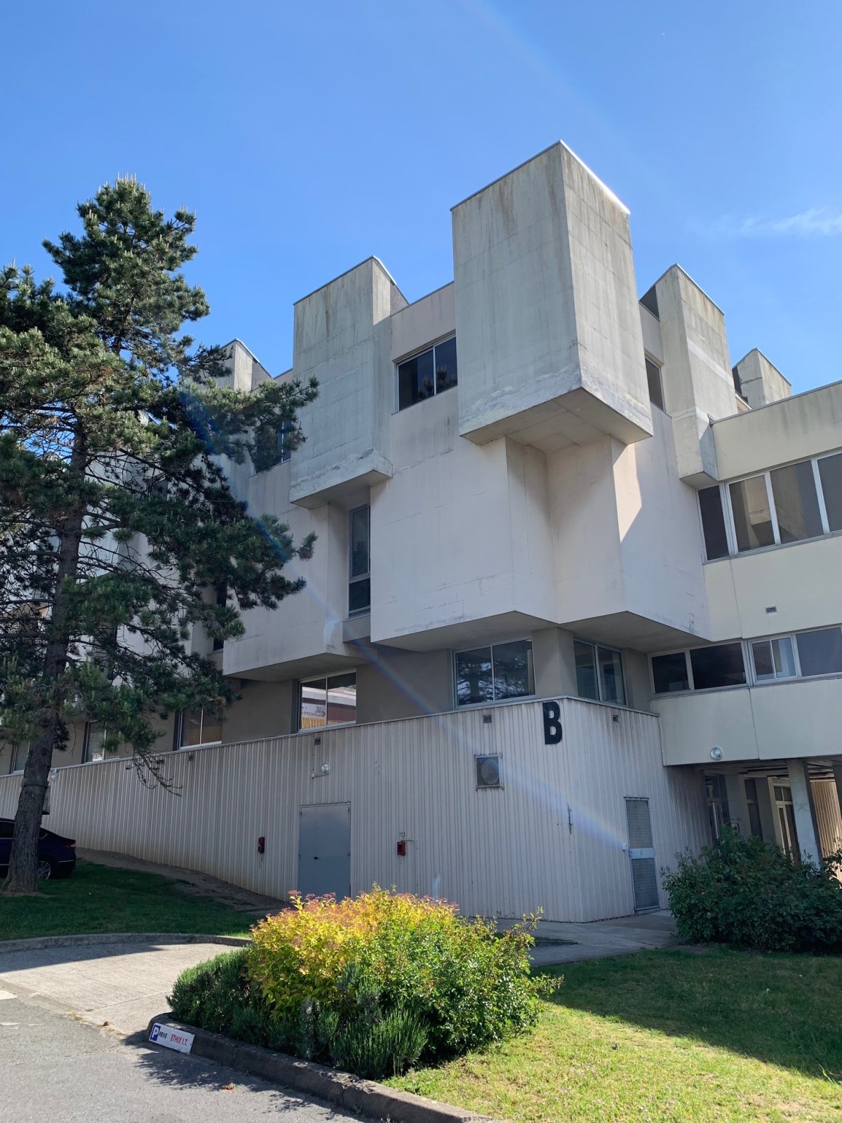 Bureaux à vendre avec gardiennage