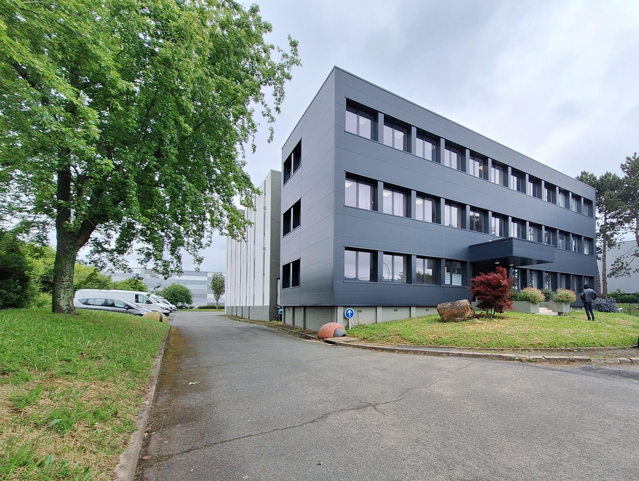 Activités et bureaux à louer proche d'Orly