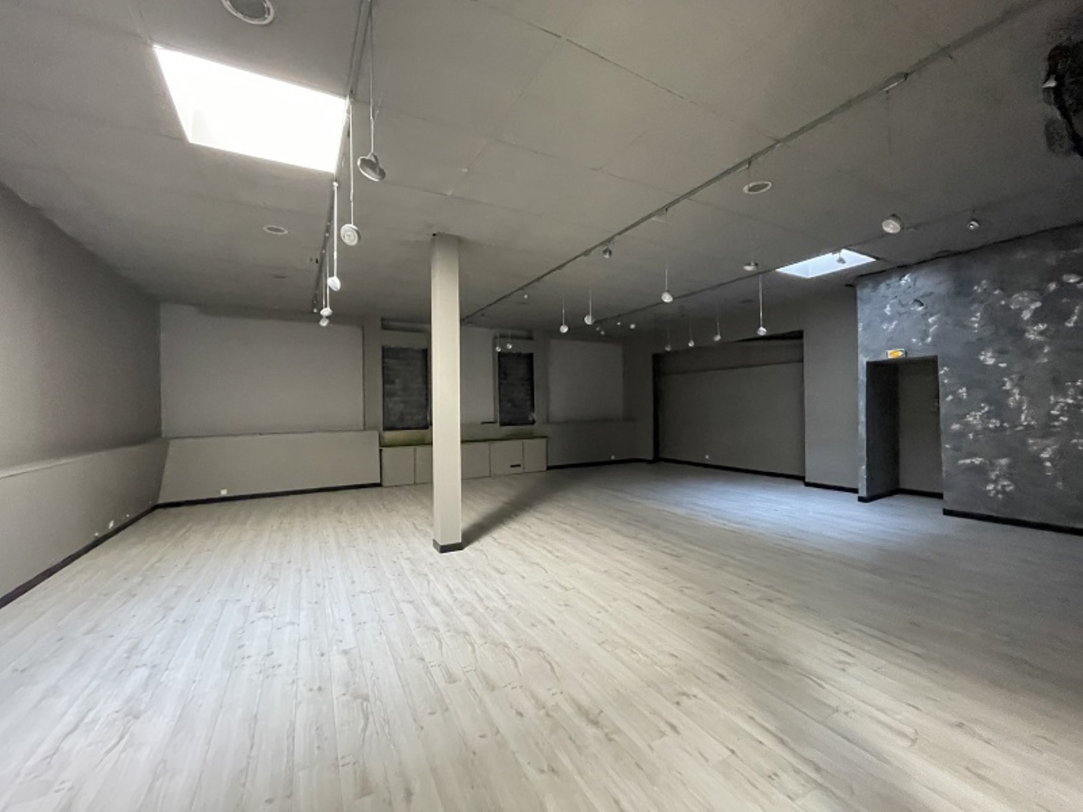 A vendre Locaux d'activité Courbevoie