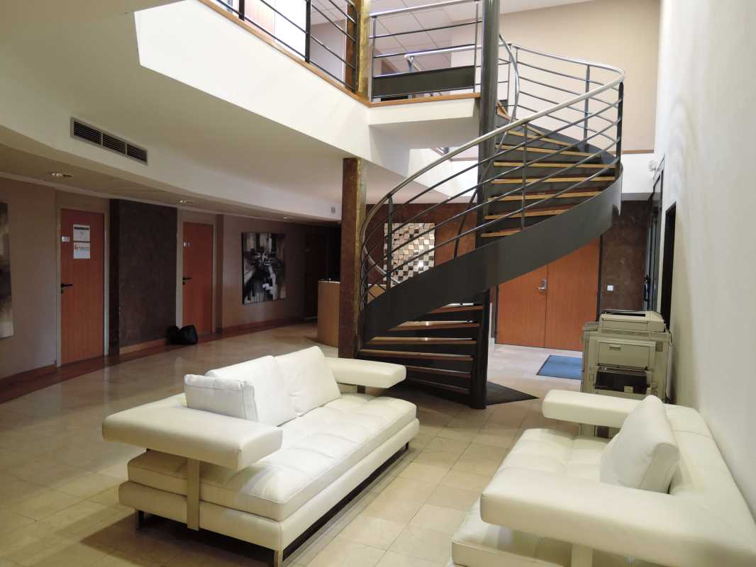 Photo du bien : à Louer Bureaux 77700 MAGNY LE HONGRE offre 248977