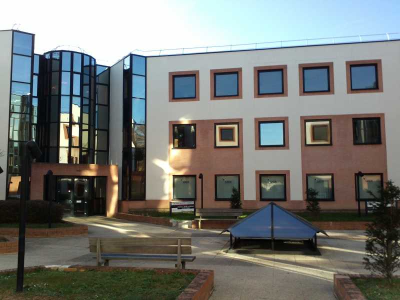 Photo du bien : à Louer Bureaux 78350 JOUY EN JOSAS offre 255944