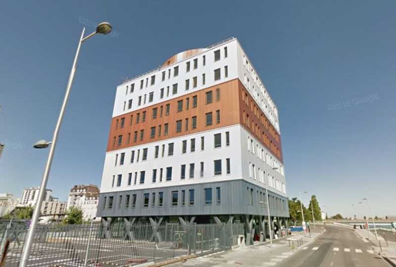 Photo du bien : à Vendre ou à Louer Bureaux 94600 CHOISY LE ROI offre 399053