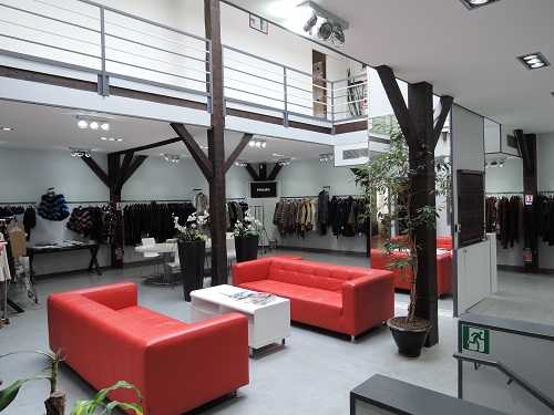 Photo du bien : à Louer + droit d'entrée Bureaux et Locaux commerciaux 75010 PARIS offre (...)