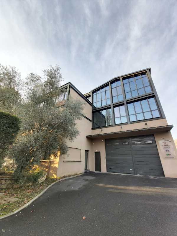 Photo du bien : à Louer Bureaux 91370 VERRIERES LE BUISSON offre 516343