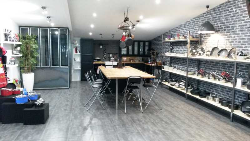 Photo du bien : à Vendre Locaux d'activité 95140 GARGES LES GONESSE offre (...)
