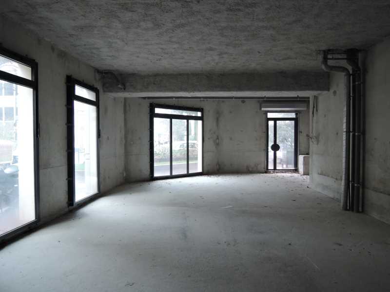 Photo du bien : à Louer Locaux commerciaux 92300 LEVALLOIS PERRET offre 549536