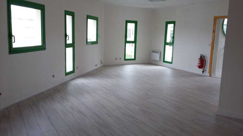 Photo du bien : à Louer Activités et Bureaux 94500 CHAMPIGNY SUR MARNE offre 564989