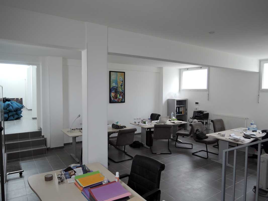 Photo du bien : à Louer Activités et Bureaux 93130 NOISY LE SEC offre 581974