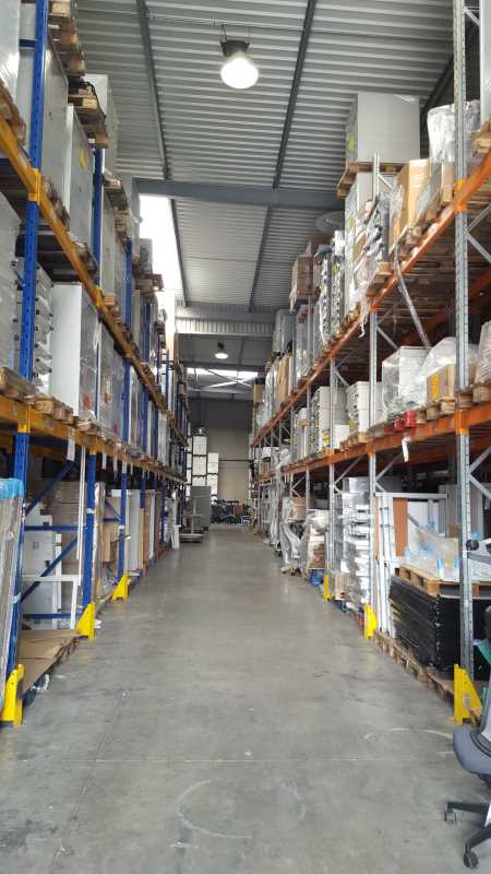 Photo du bien : à Vendre ou à Louer Entrepôt et Bureaux 92230 GENNEVILLIERS offre (...)