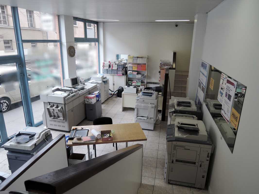 Photo du bien : à Vendre Locaux commerciaux 93200 SAINT DENIS offre 620434