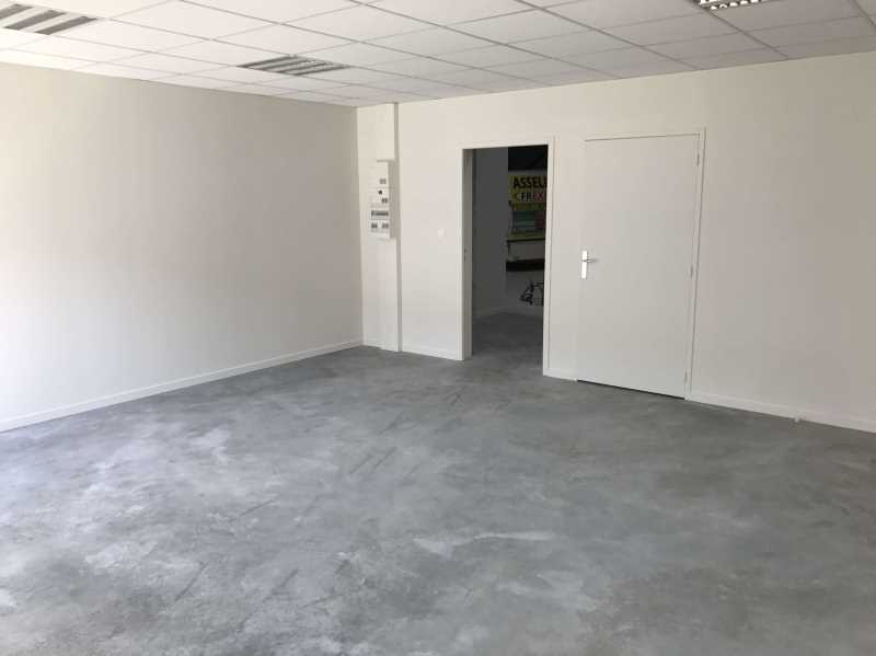 Photo du bien : à Louer Bureaux et Activités 33610 CANEJAN offre 631407