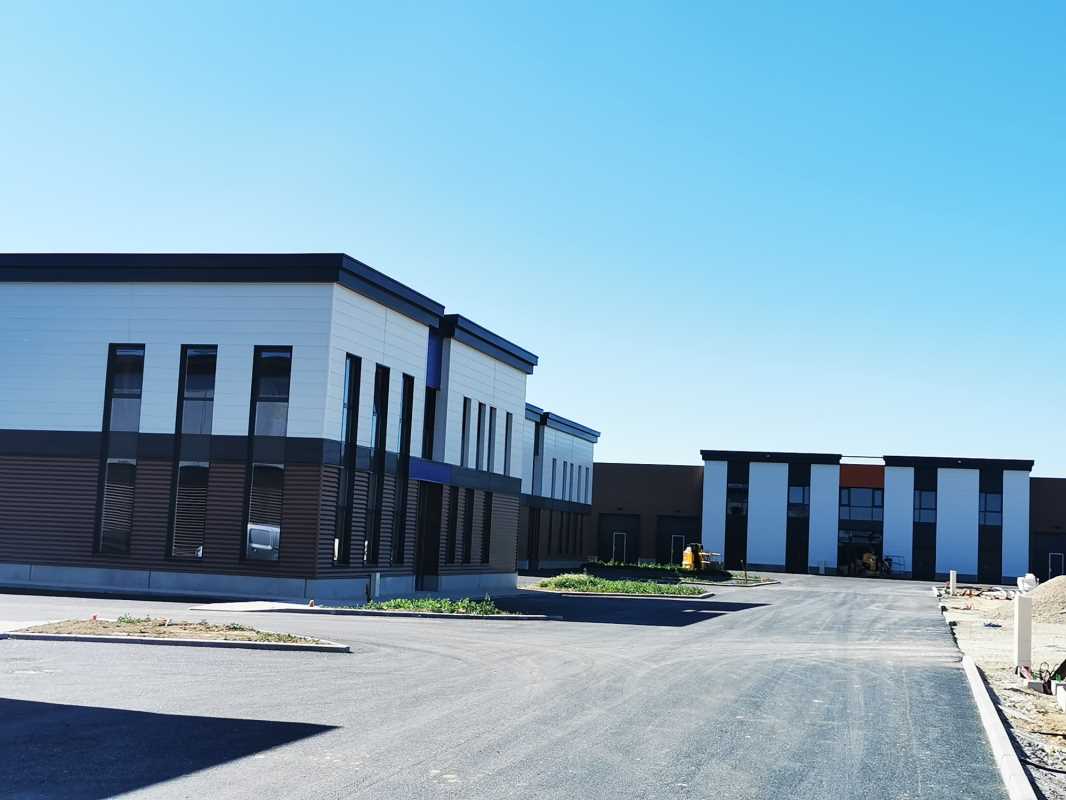 Photo du bien : à Vendre Activités et Bureaux 77700 SERRIS offre 657144
