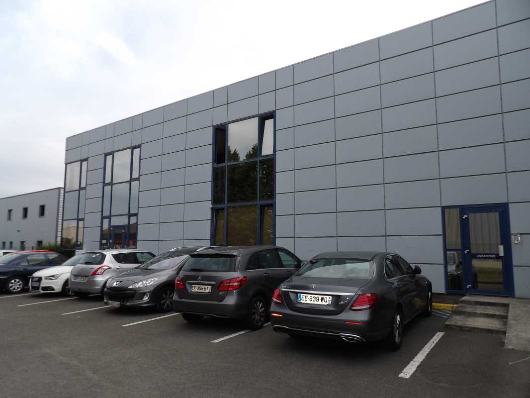 Photo du bien : à Louer Bureaux 78130 LES MUREAUX offre 659471