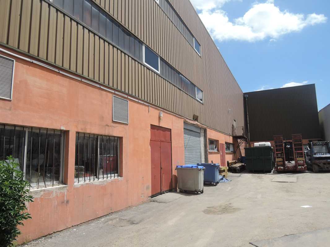 Photo du bien : à Louer Locaux d'activité 93100 MONTREUIL offre 661398