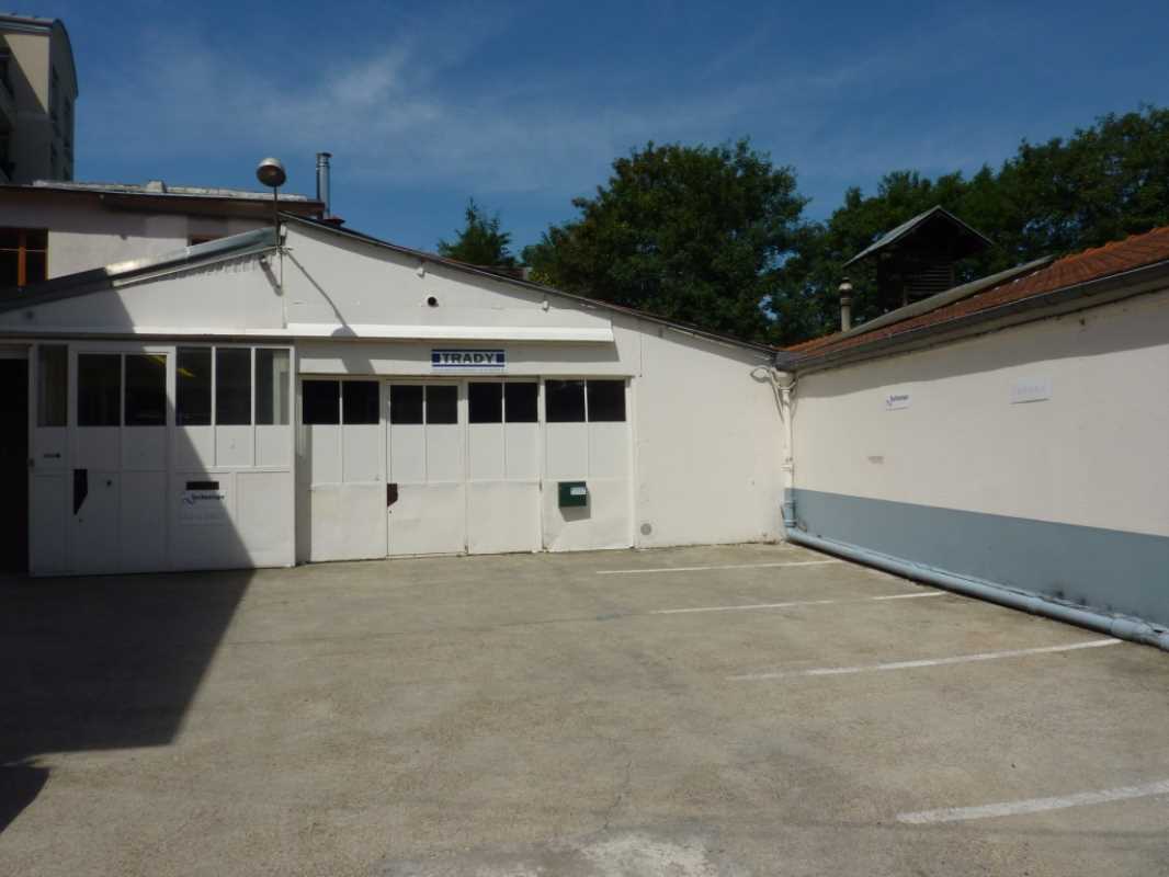 Photo du bien : à Louer Activités et Bureaux 92190 MEUDON offre 663705