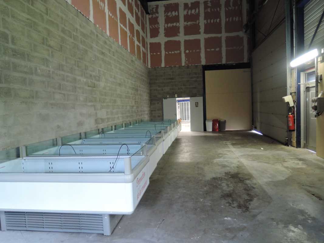 Photo du bien : à Louer Locaux d'activité 77860 QUINCY VOISINS offre 663749