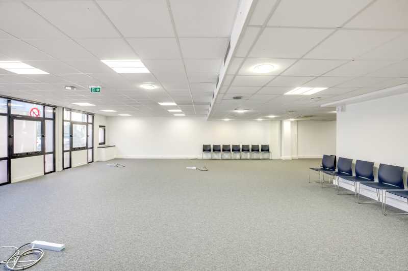 Photo du bien : à Louer Bureaux 92300 LEVALLOIS PERRET offre 676920