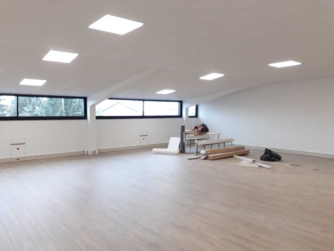 Photo du bien : à Louer Bureaux 93160 NOISY LE GRAND offre 690533