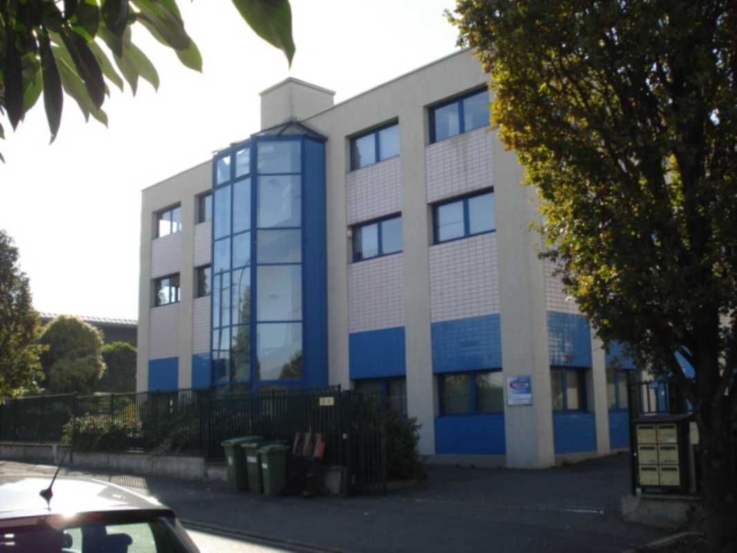 Photo du bien : à Louer Bureaux 94120 FONTENAY SOUS BOIS offre 692178