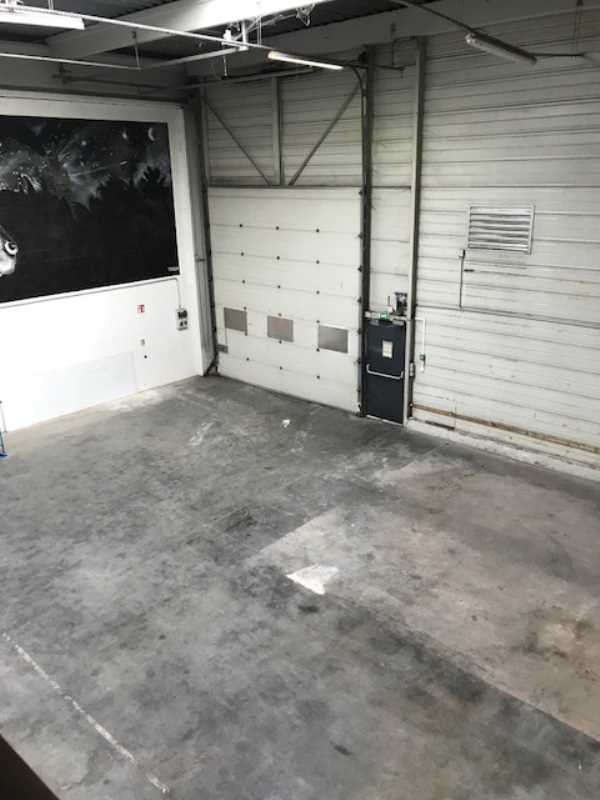 Photo du bien : à Louer Locaux d'activité 77990 LE MESNIL AMELOT offre 697971