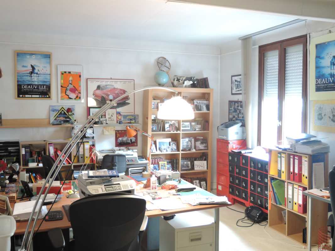 Photo du bien : à Louer Activités et Bureaux 92600 ASNIERES SUR SEINE offre 705898