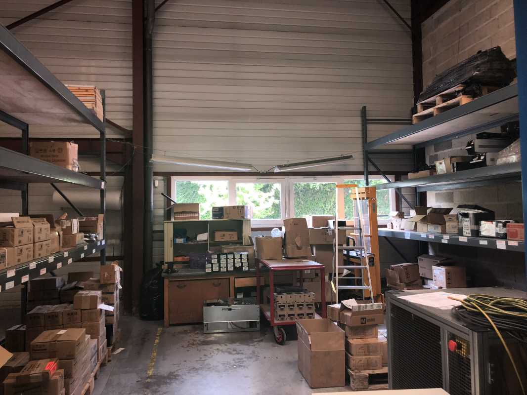 Photo du bien : à Vendre Bureaux et Activités 77178 SAINT PATHUS offre 706398