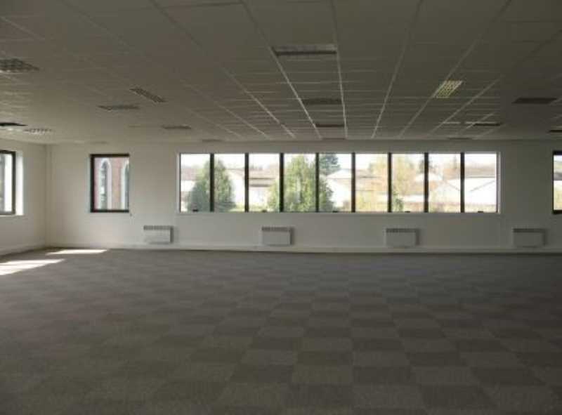 Photo du bien : à Louer Bureaux et Activités 78350 JOUY EN JOSAS offre 711236
