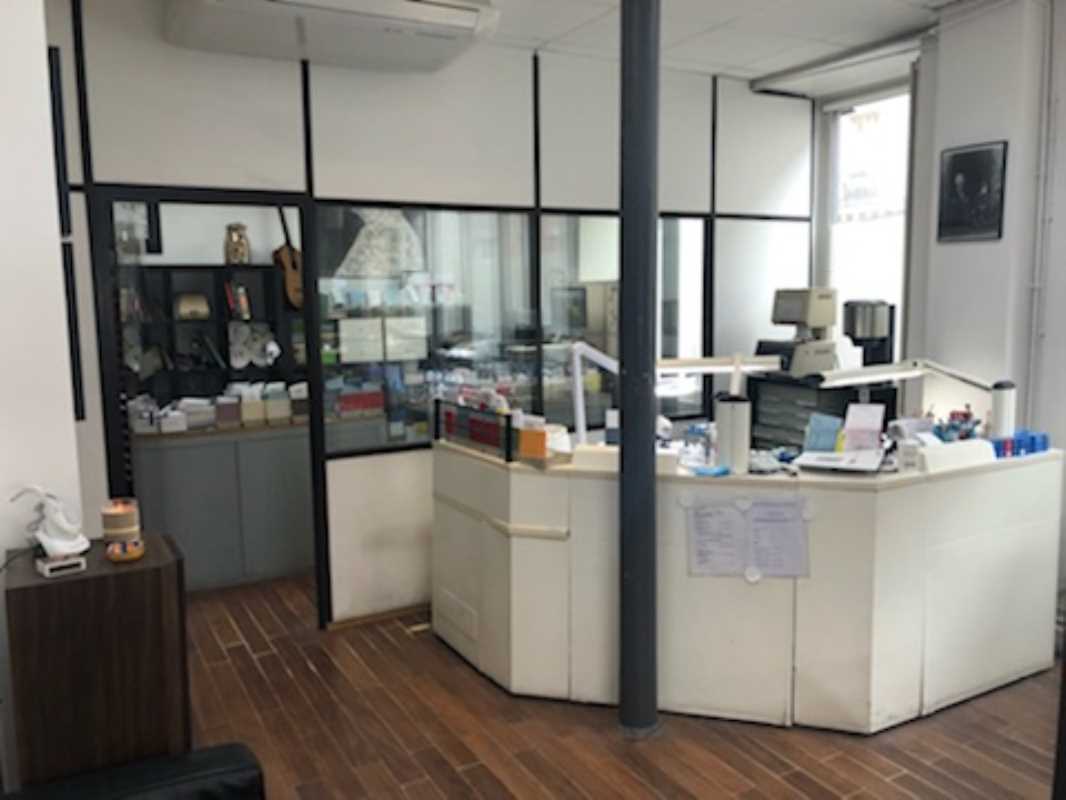 Photo du bien : à Vendre Bureaux et Locaux commerciaux 92300 LEVALLOIS PERRET offre (...)