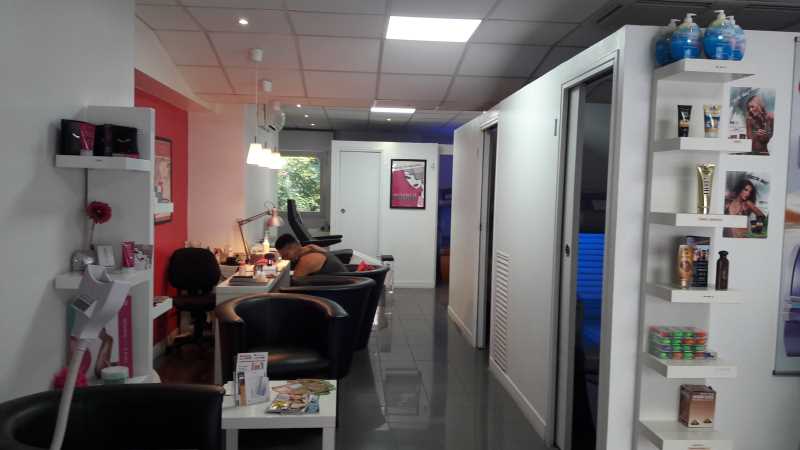 Photo du bien : à Louer Locaux commerciaux 92340 BOURG LA REINE offre 750762